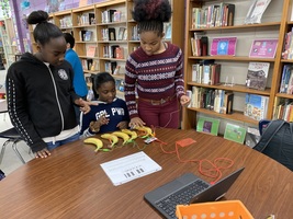 Mini Music Creates Conductive Pianos
